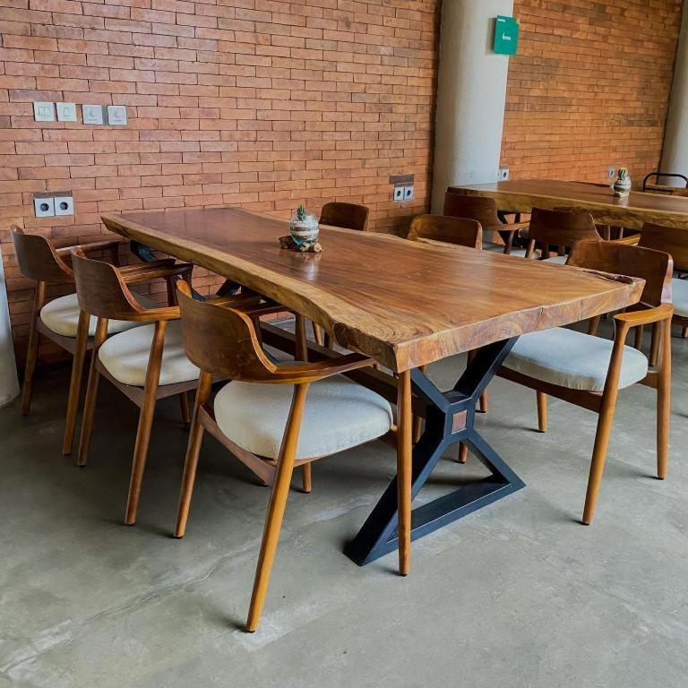 Отель Smedi Coliving Джокьякарта Экстерьер фото
